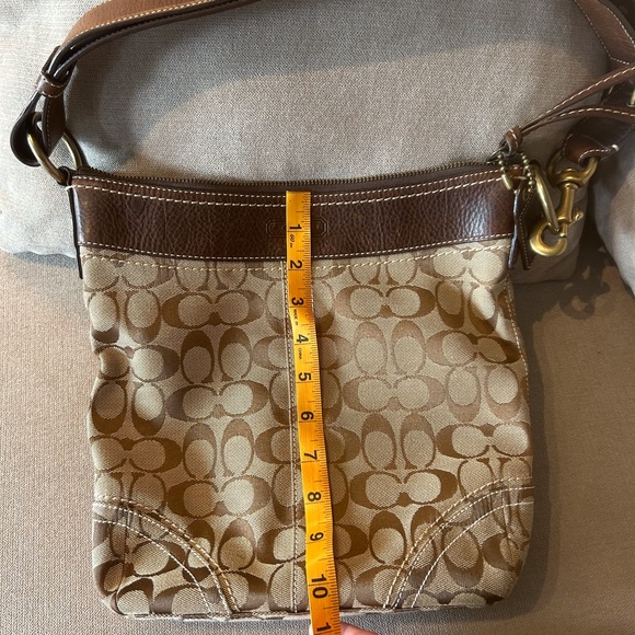 Coach shoulder bag - Picture 5 of 10